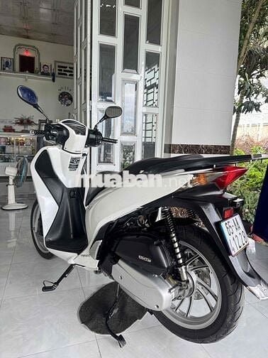 Honda SH 150cc Trắng bán hoặc giao luu