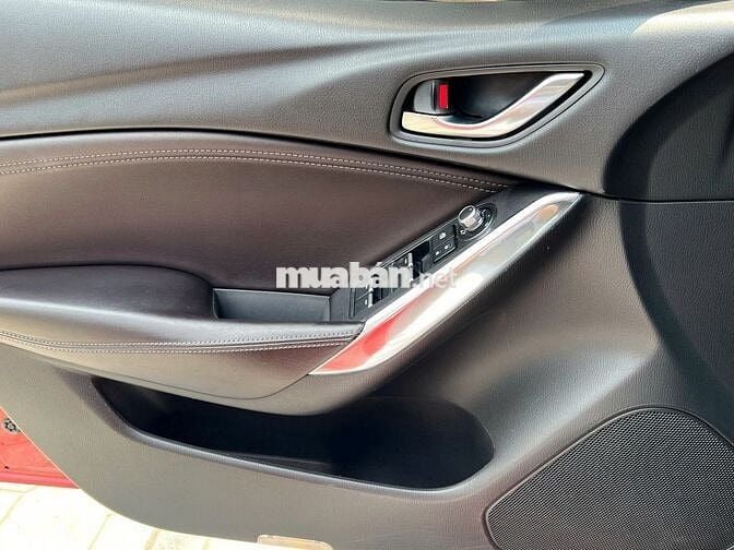 Mazda 6 model 2020 màu đỏ, máy 2.0 siêu êm