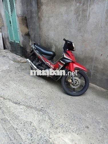 Yamaha Sirius RC Tự động Đỏ đen