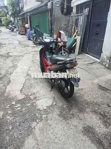 Yamaha Sirius RC Tự động Đỏ đen