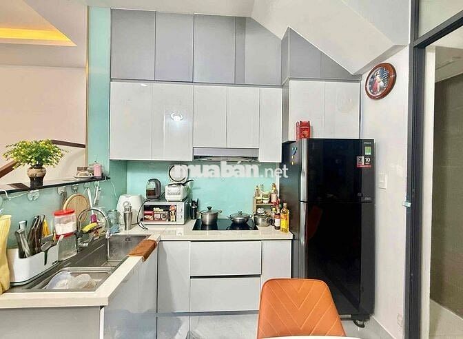 Chỉ: 7 Tỷ 100 - KHU VIP SÂN BAY, BV 175 - NGUYỄN KIỆM P3 GÒ VẤP - 48M2