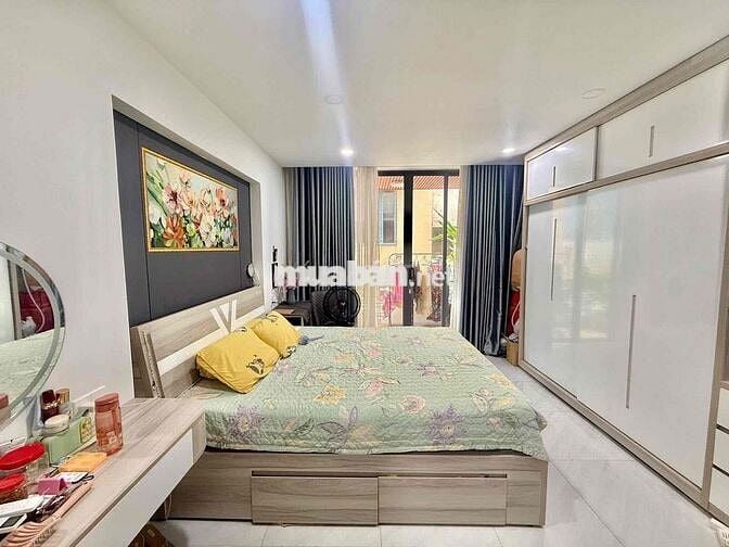 Chỉ: 7 Tỷ 100 - KHU VIP SÂN BAY, BV 175 - NGUYỄN KIỆM P3 GÒ VẤP - 48M2