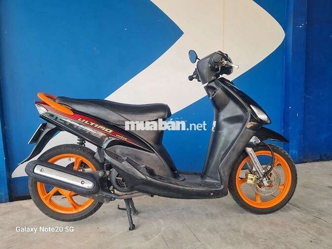 Yamaha Ultimo Đen Thái Lan