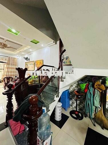 Đường 12 mét, lề 3 mét/ Tân Quý, 60(4x15), 3 tầng, Tân Phú