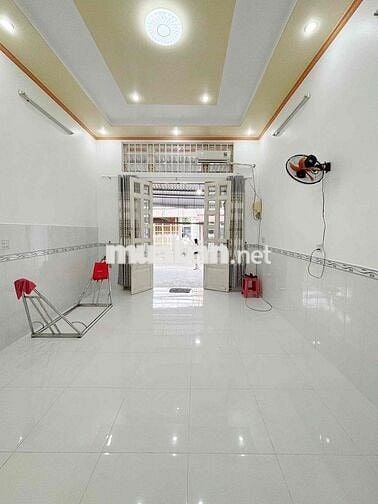Nhà rộng hẻm Tầm Vu (thuận tiện kd)