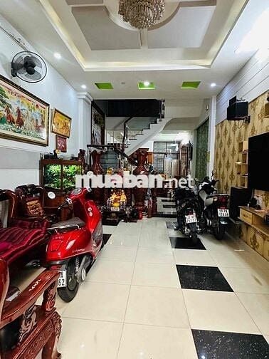 Đường 12 mét, lề 3 mét/ Tân Quý, 60(4x15), 3 tầng, Tân Phú