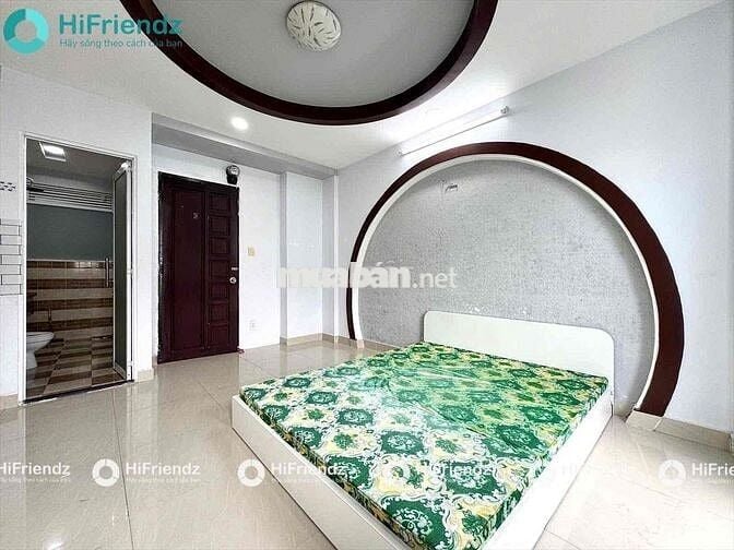 Cho Thuê Căn Hộ Bancol Máy Giặt Riêng RỘNG 27m2 Ngay Chợ Hoà Hưng Q10