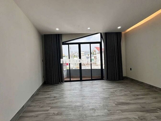 Villa Hoàng Hoa Thám_ 5 Tầng _ 6 Phòng Sang Trọng_ ÔTô Vào Nhà 