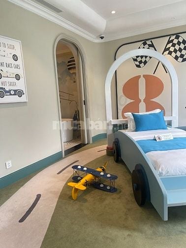 Chỉ 4.4 tỷ nhận ngay nhà liền kề 5 tầng có hầm, vỉa hè 3m đường 17m.