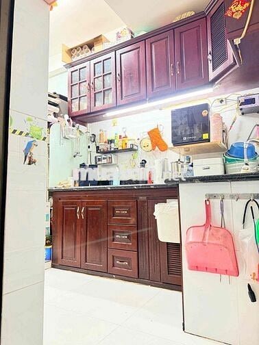 Cho thuê nhà nguyên căn Đường Vườn Chuối P4 Quận 3