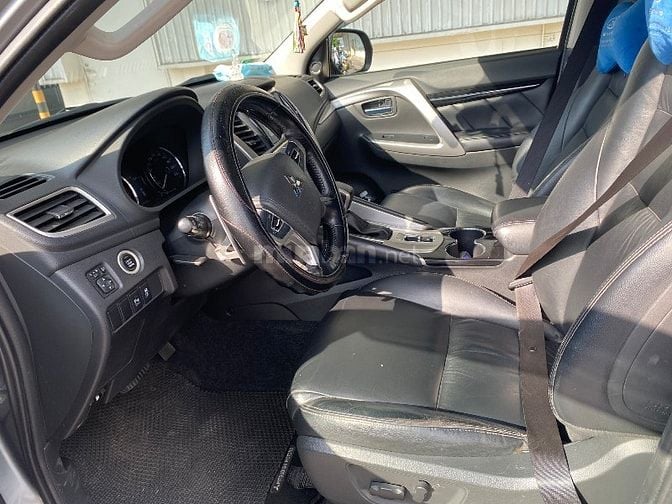 Cần bán xe MITSUBISHI Sport 4x2 AT