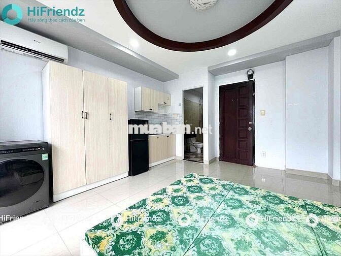 Cho Thuê Căn Hộ Bancol Máy Giặt Riêng RỘNG 27m2 Ngay Chợ Hoà Hưng Q10