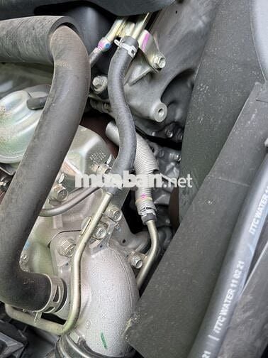 Mitsubishi Triton GLX 4x2 STD 2021 Trắng 23000km