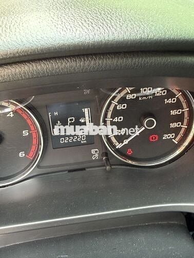Mitsubishi Triton GLX 4x2 STD 2021 Trắng 23000km