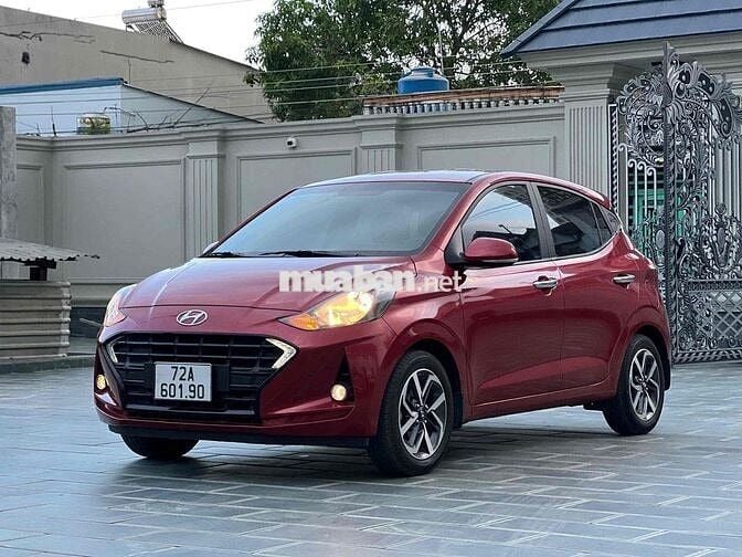 Hyundai i10 AT 2022 15000 km Đỏ Tự động