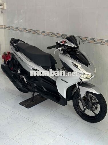 Air Blade 125 2023 Bạc Porsche 14.000 km bstp 9c