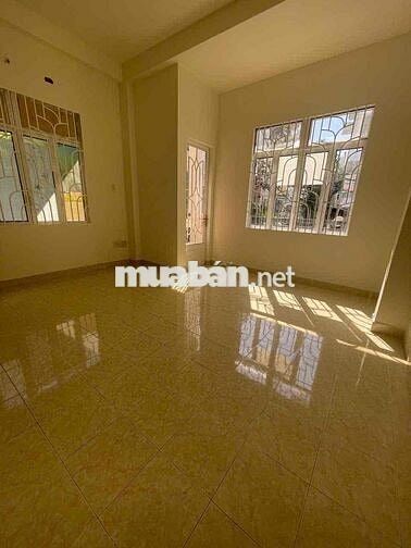 Cho thuê nguyên tầng 1, Lối đi riêng - 55m2 có 2PN riêng biệt
