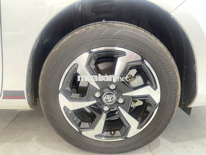 Toyota Vios G 2025 Trắng Ngọc Trai 10.000 km