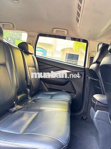 Mitsubishi Xpander 1.5AT 2020 Trắng 7 chỗ 9 vạn km