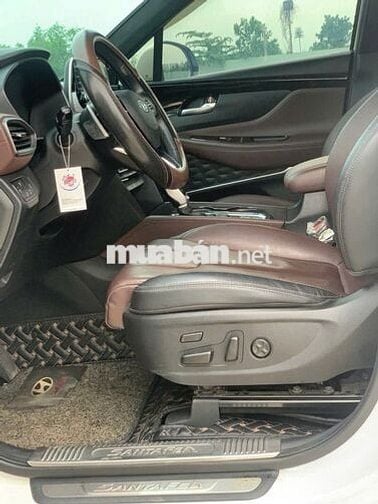 Hyundai SantaFe Premium 2020 2.4AT AWD Trắng