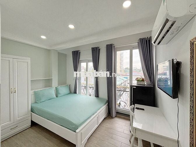 PHÒNG CỬA SỔ MỚI XÂY GẦN CẦU NGUYỄN TRI PHƯƠNG - UEH 