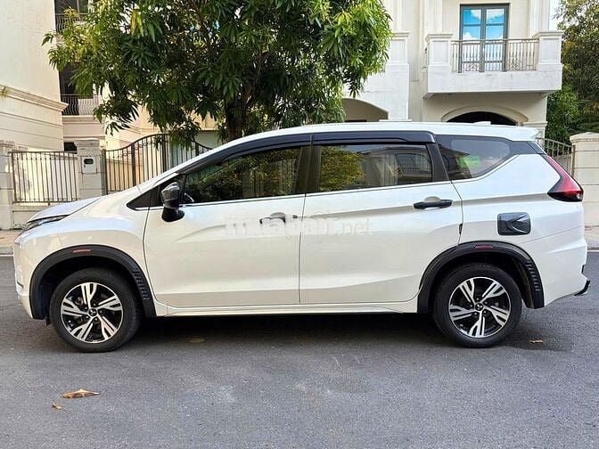 Mitsubishi Xpander 1.5AT 2020 Trắng 7 chỗ 9 vạn km