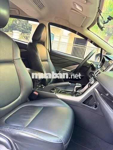 Mitsubishi Xpander 1.5AT 2020 Trắng 7 chỗ 9 vạn km