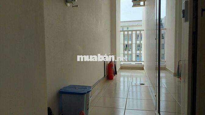 Cần bán căn hộ 2pn 2wc 74m2 Sky Center 