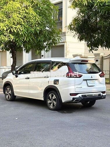 Mitsubishi Xpander 1.5AT 2020 Trắng 7 chỗ 9 vạn km