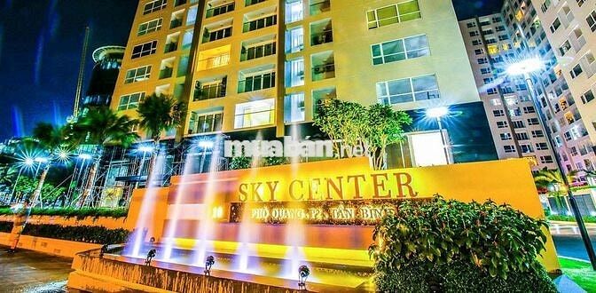 Cần bán căn hộ 2pn 2wc 74m2 Sky Center 