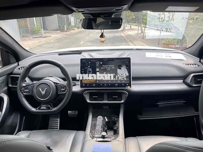 VinFast VF8 Plus 2023 Trắng 52.000 Km
