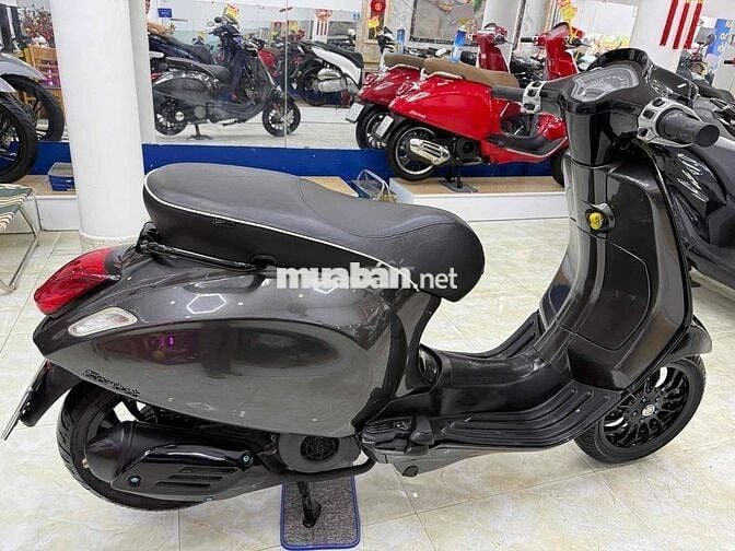 Piaggio Vespa Sprint 2015 Xám Lambor Chính Chủ