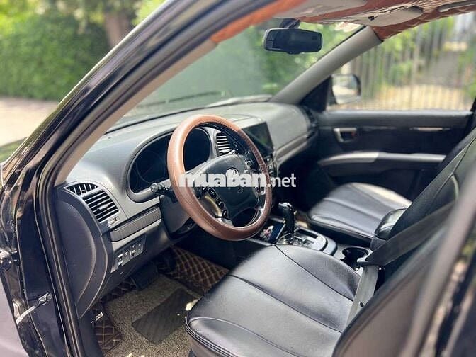 Hyundai Santafe Dầu Số tự động 5 chỗ Đen