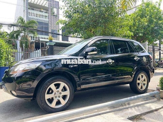 Hyundai Santafe Dầu Số tự động 5 chỗ Đen