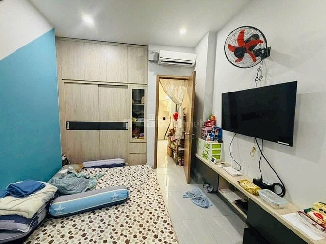 Bán nhà đẹp 3 tầng (4,3x10) 921/7 NGUYỄN KIỆM P3 Gò Vấp (Bệnh viện 175