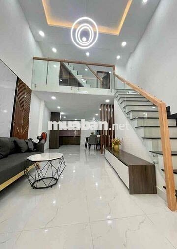 Cho thuê nhà HXH 4/2a Thích Quảng Đức Phường 3 Phú Nhuận