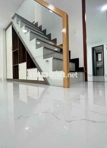 Cho thuê nhà HXH 4/2a Thích Quảng Đức Phường 3 Phú Nhuận