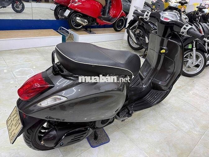 Piaggio Vespa Sprint 2015 Xám Lambor Chính Chủ