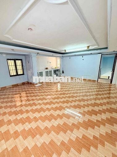 Cho Thuê nhà mặt tiền hẻm 15 Bùi văn ba q7