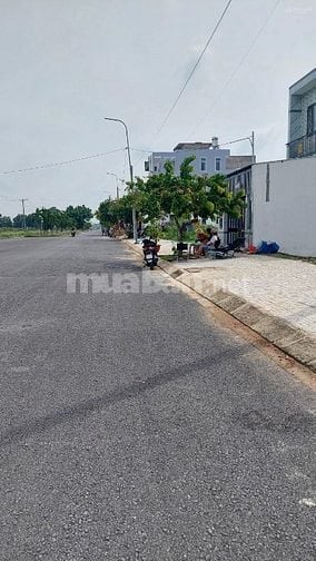 CẦN BÁN ĐẤT KHU CƯ CÂN TÂN ĐÔ, ĐỨC HÒA, DT 110M2 ĐẤT THỔ CƯ