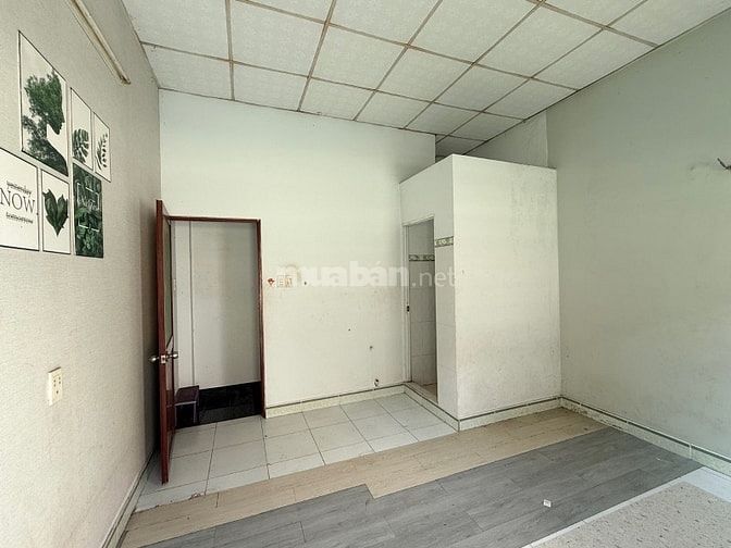 Bán gấp Nhà riêng 3 tầng Thoại Ngọc Hầu, 54m2sd, cách mặt tiền 1 căn 