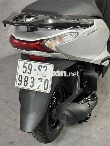 Honda Lead 125 2Val 2019 Bạc Smartkey