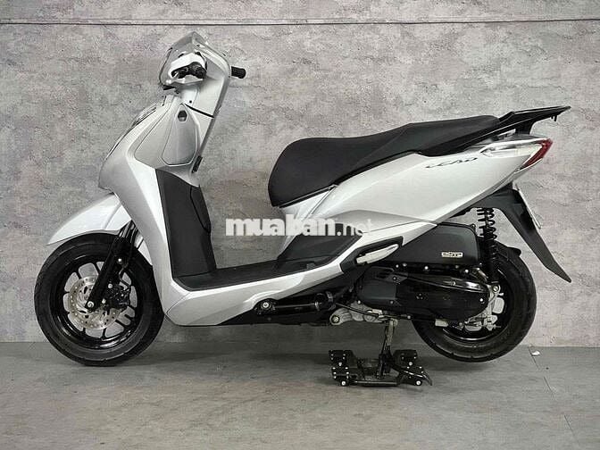 Honda Lead 125 2Val 2019 Bạc Smartkey
