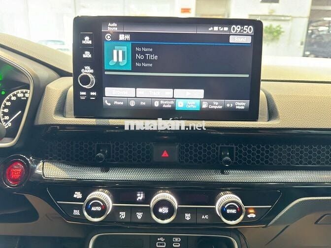 Honda CR-V L . Mua ngày 4/12/25. Odo 8000.Mới Cứng
