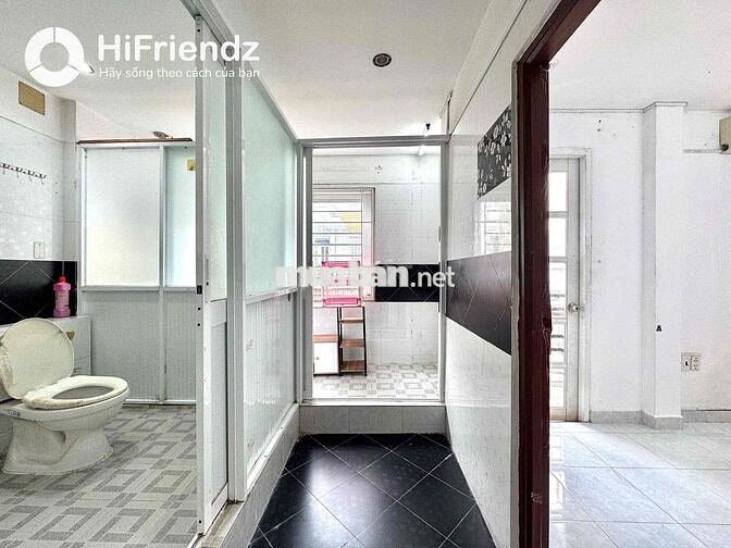 Cho Thuê Căn Hộ 2PN Rộng 55m2 Bancol Full NT Ngay Cầu Vượt 3/2