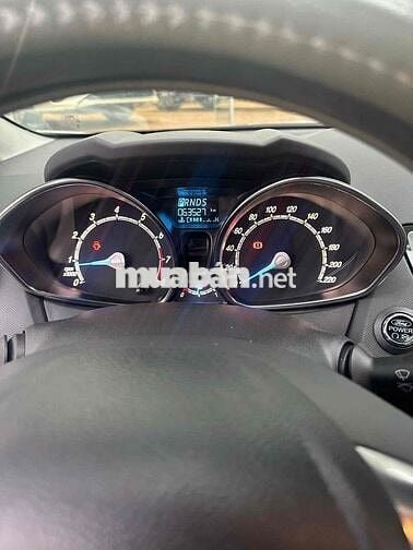 Ford Fiesta Titanium 2016 Trắng 63 ngàn kilomet