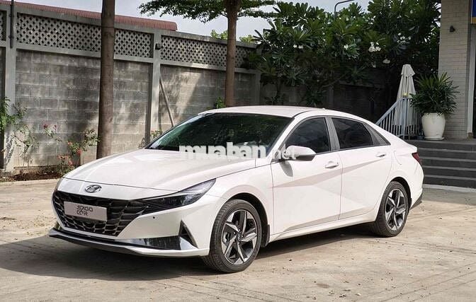 Elantra 2024 Cao Cấp qua sử dụng hỗ trợ trả góp