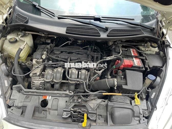 Ford Fiesta Titanium 2016 Trắng 63 ngàn kilomet