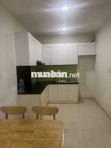 Cho thuê căn 2pn 2wc sẵn 2 máy lạnh, rèm, tủ lạnh, máy giặt bàn ăn