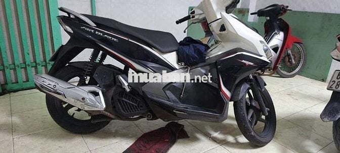 Honda Air Blade 125 Trắng đen 125cc